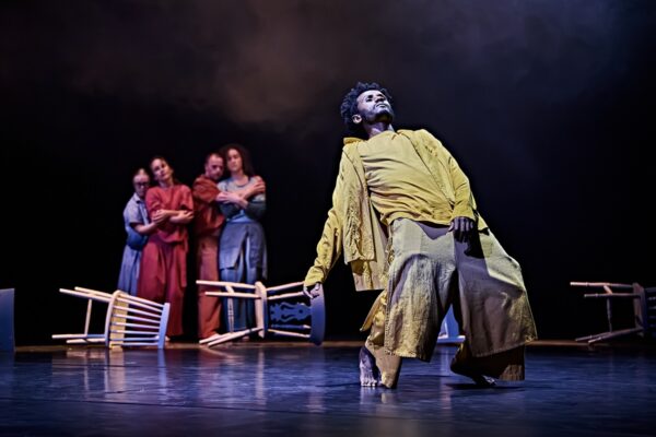 Let Life Dance - credit Jorge Lizalde