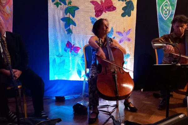 CelloCroí playing live in Pembroke Dock