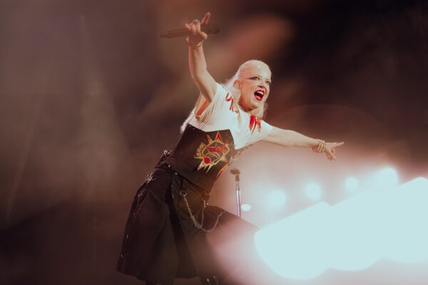 Shirley Manson, Garbage - credit Kevin Pick