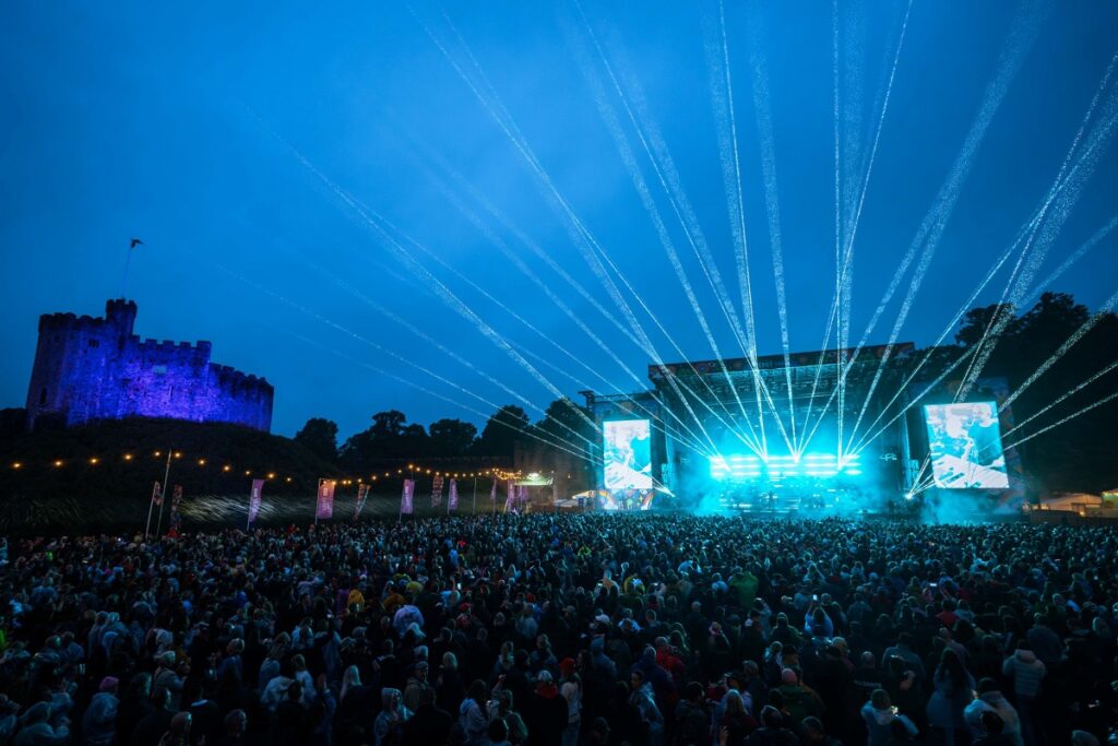 The Cardiff Castle crowd for Pete Tong Ibiza Classics